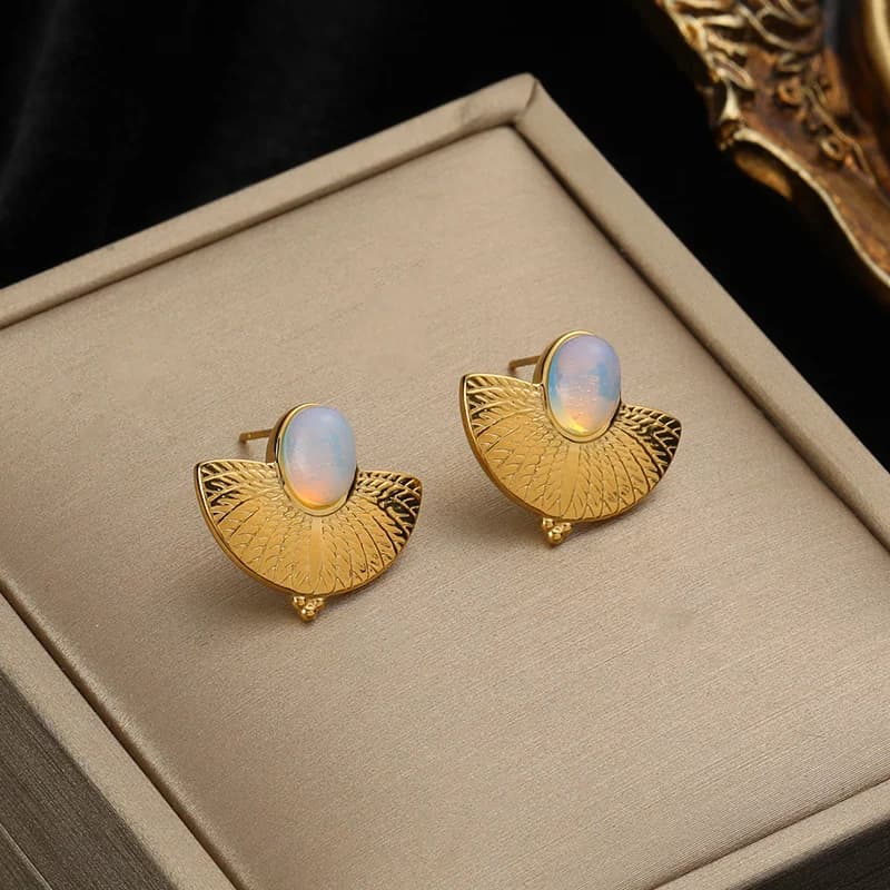 Small Heart Eye Stone Stud Earrings, Stainless Steel